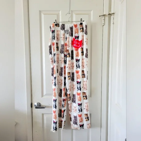Brief Insanity | NWOT Ultra Cute "Check Meowt" Cat Pajama Pants (SIZE L) - Picture 2 of 13